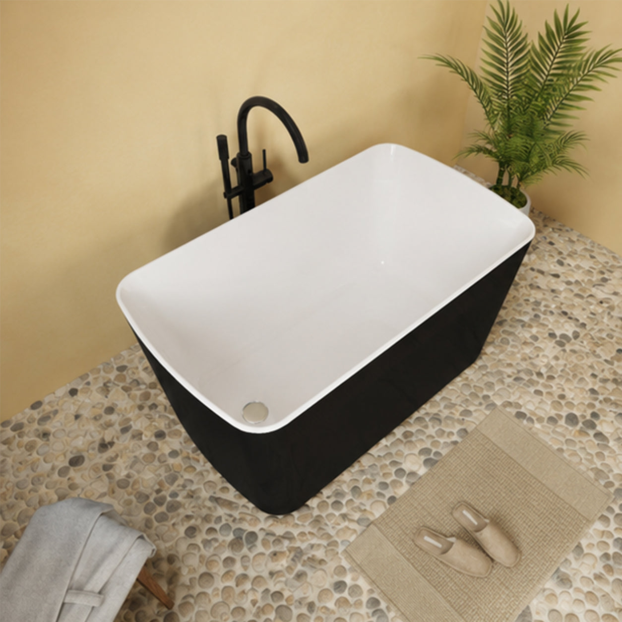 49" Acrylic Freestanding Japanese Soaking Bathtub, Glossy White/Black